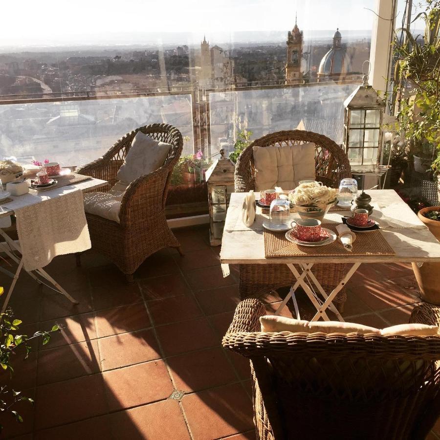 Casa Tipica Siciliana Patronale Home Bedandbreakfast Tremetrisoprailcielo Camere Con Vista, Colazione Interna In Terrazzo Panoramico Caltagirone Kültér fotó